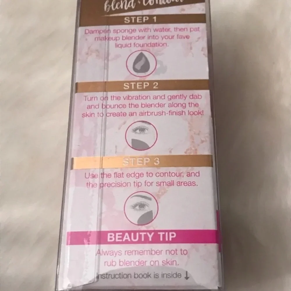 TRUE GLOW™ GLAM VIBRATING MAKEUP BLENDER